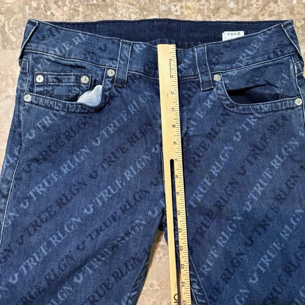 True Religion fit follow attention